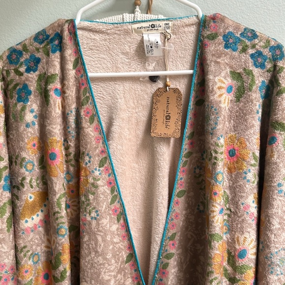 Natural Life Poncho Sweater - Picture 2 of 7